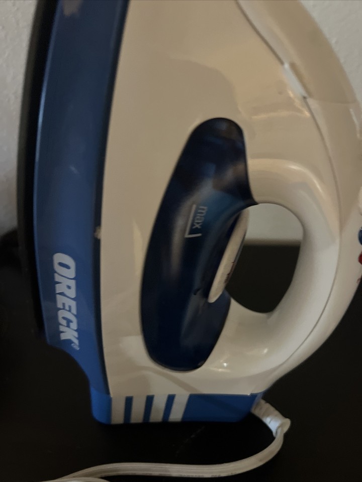 Oreck Cord Cordless Steam Iron Blue White Model JP8100CB Tested Works