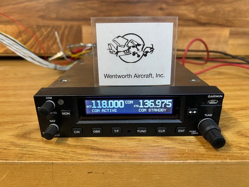 GARMIN GNC-255A NAV/COM WITH BUILT-IN GLIDESLOPE RECEIVER TRAY AND CONNECT - Picture 2 of 12