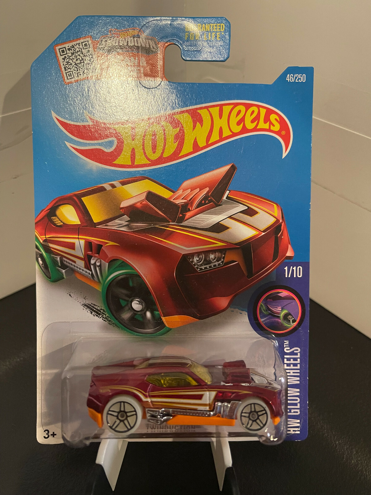 Hot Wheels 2016 Twinduction #46 HW Glow Wheels