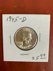 1945 D  Washington Quarter //  90% Silver // HIGHER GRADE