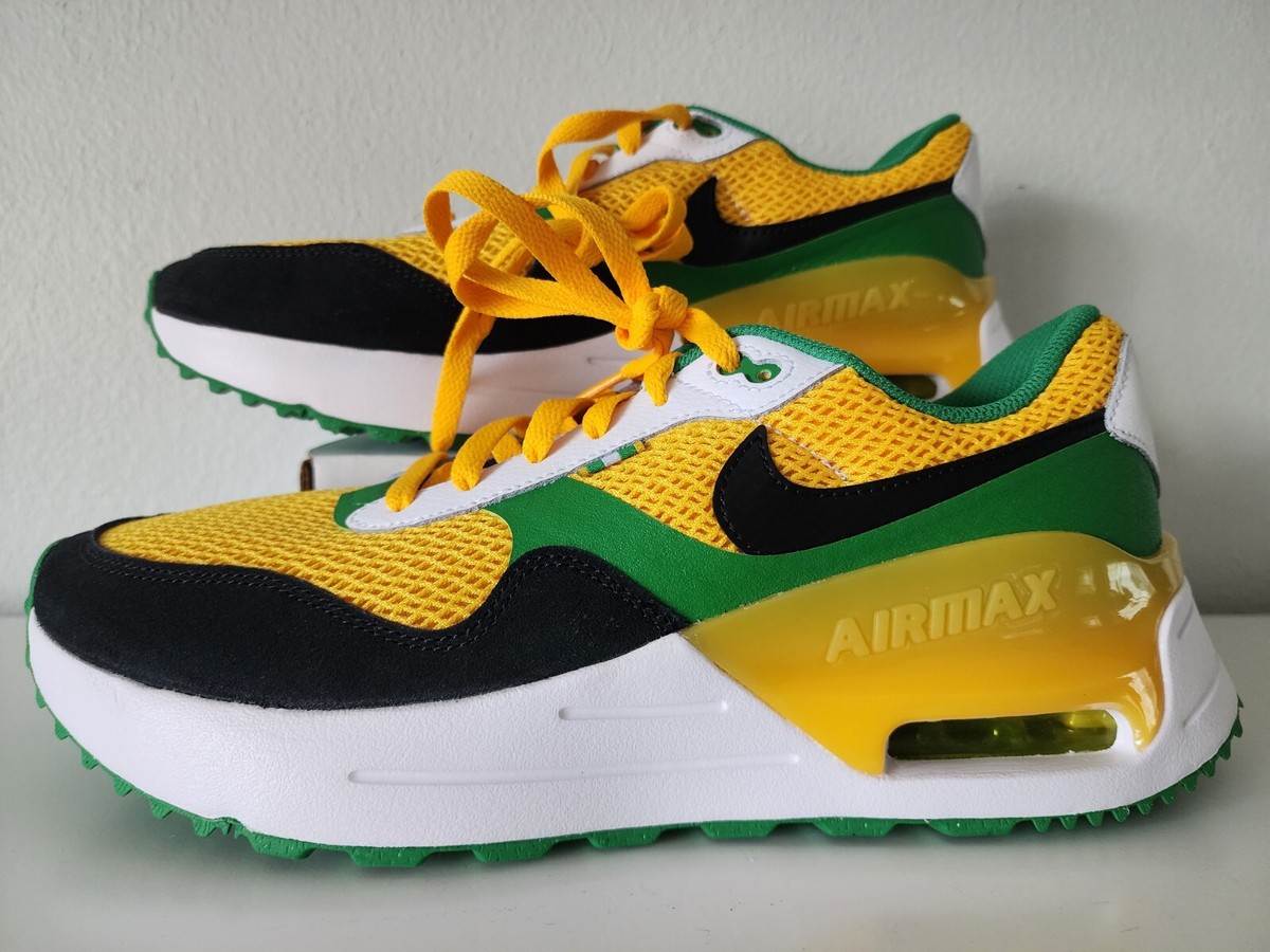 Nike College Air Max SYSTM x Oregon Ducks Running Shoes Size 9.5