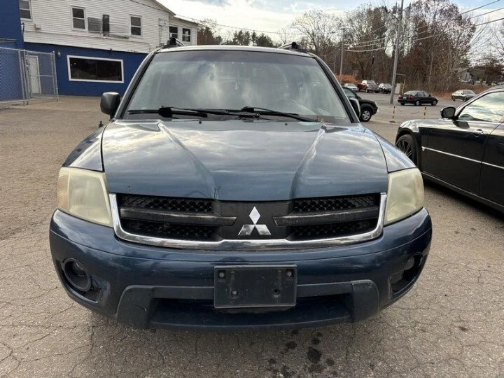 2004-2011 Mitsubishi Endeavor 3.8L Rear Axle Differential Carrier Assembly OEM - Image 4 of 4