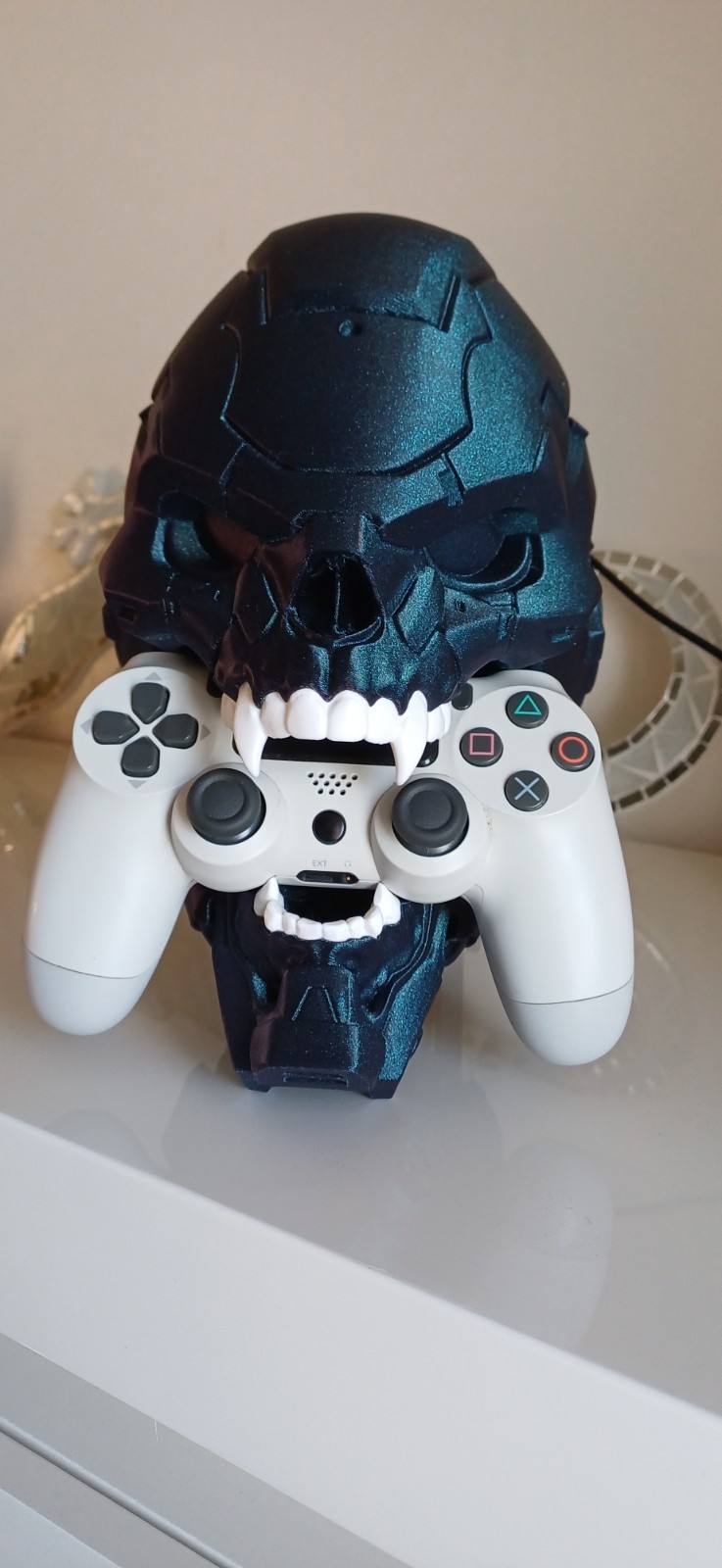 Support manette universel robotique noir pour manette PS5 Xbox et Nintendo Switch