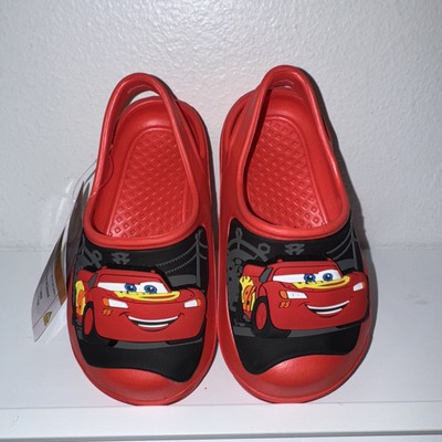 Lightning McQueen Disney Pixar Red kids slip-on Clogs shoes 9/10