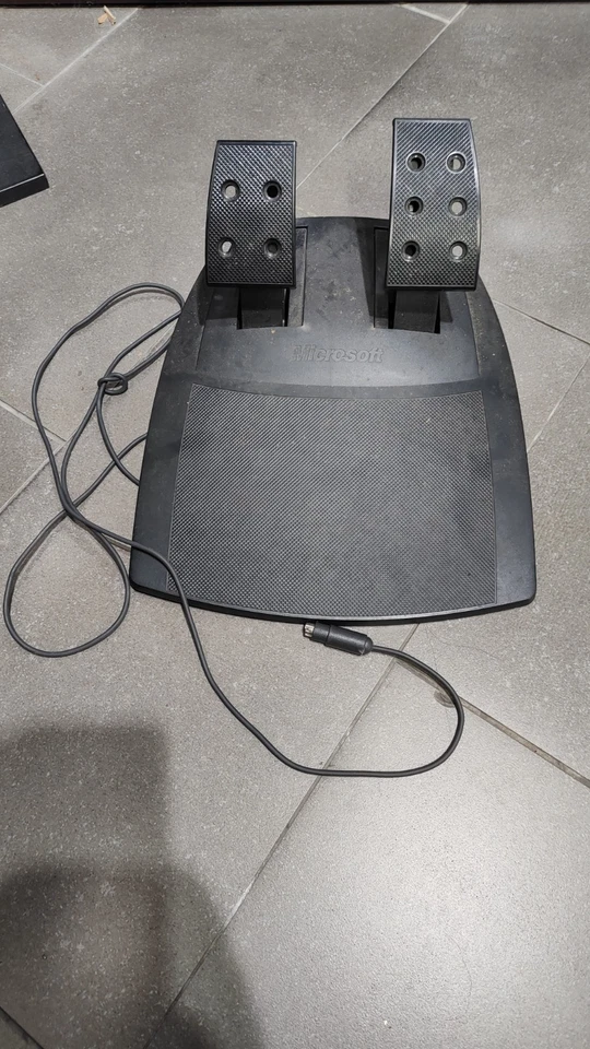 Volante Pc Microsoft SideWinder Force Feedback Wheel - Immagine 2 di 3