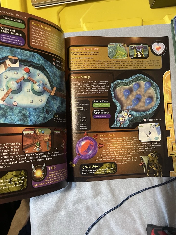 Vintage 2000 Prima’s Official Strategy Guide “The Legend Of Zelda Majora’s Mask” - Image 3 of 4