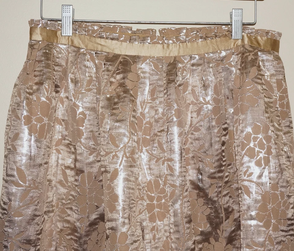 $230 TOCCA Falda Plisada Ligera de Lana-Seda Bronceada Clara y Metálica Plateada EE. UU. 8 Foto 3 de 4