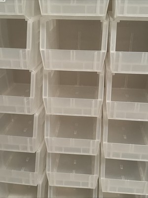 Akro-Mils 30237 AkroBins Plastic Storage Bins Space-Saving Stackable 12-pack