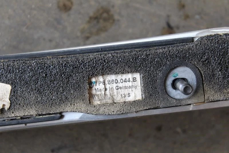 2011 2012 2013 2014 VOLKSWAGEN TOUAREG LUGGAGE ROOF RACK RAILS PAIR 7P6860044B - Image 4 of 4