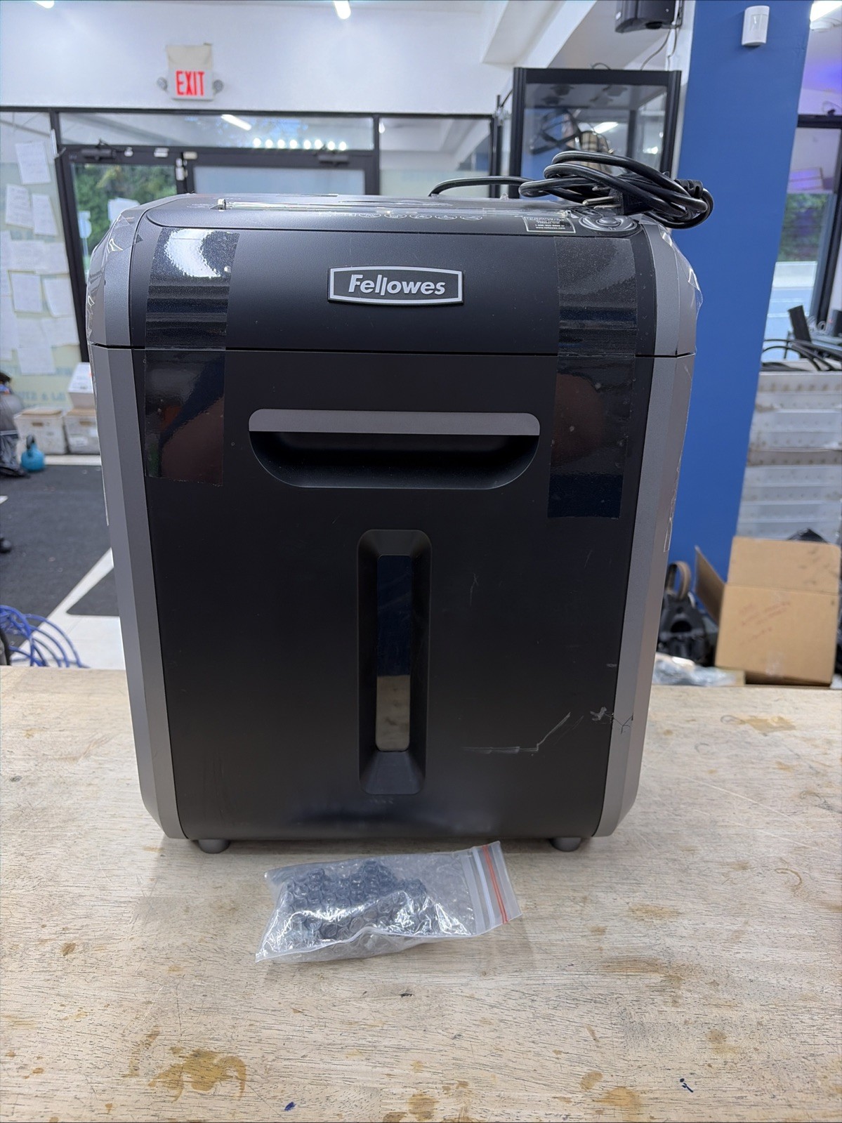 Fellowes CR32279 Powershred 79Ci Cross-Cut Shredder - Black/Dark Silver