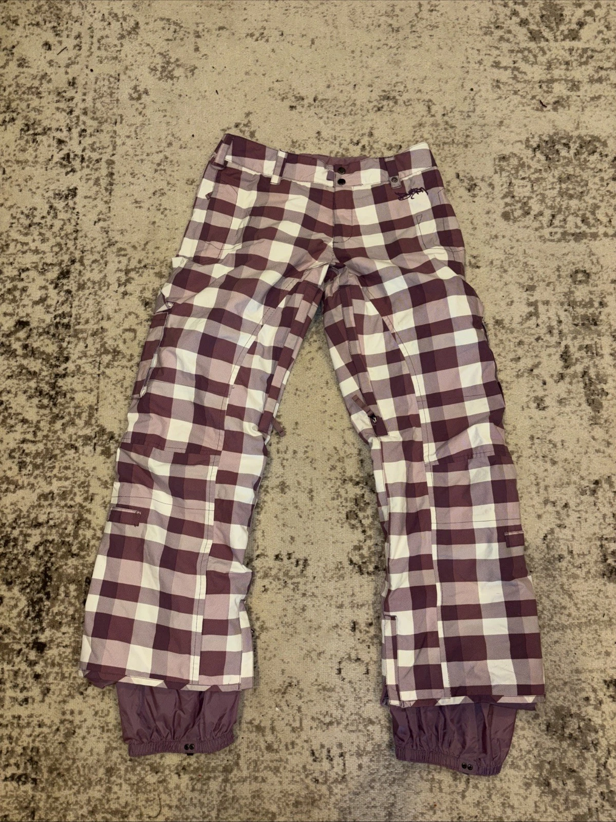 Burton Stow Cargo Snowboard Pants Women’s Med Tall. Purple Checkered