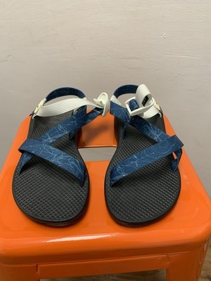 Chaco Fat Tire Collab Womens 7 Blue Tie dye Strappy Sandals Shoes