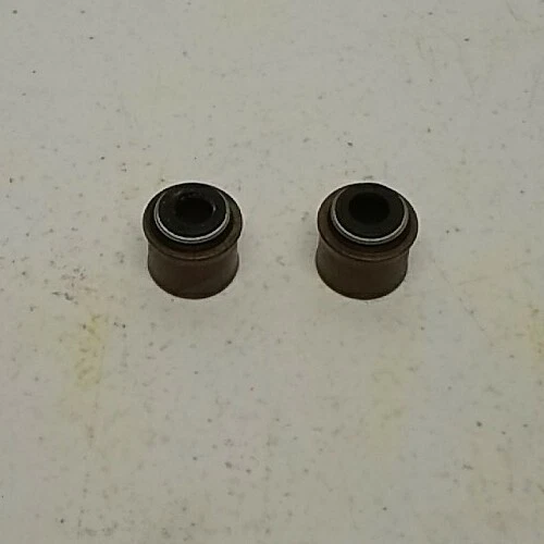 216-1193 Perfect Circle Engine Valve Stem Oil Seals – Set of 2, High-Quality - Image 2 of 4