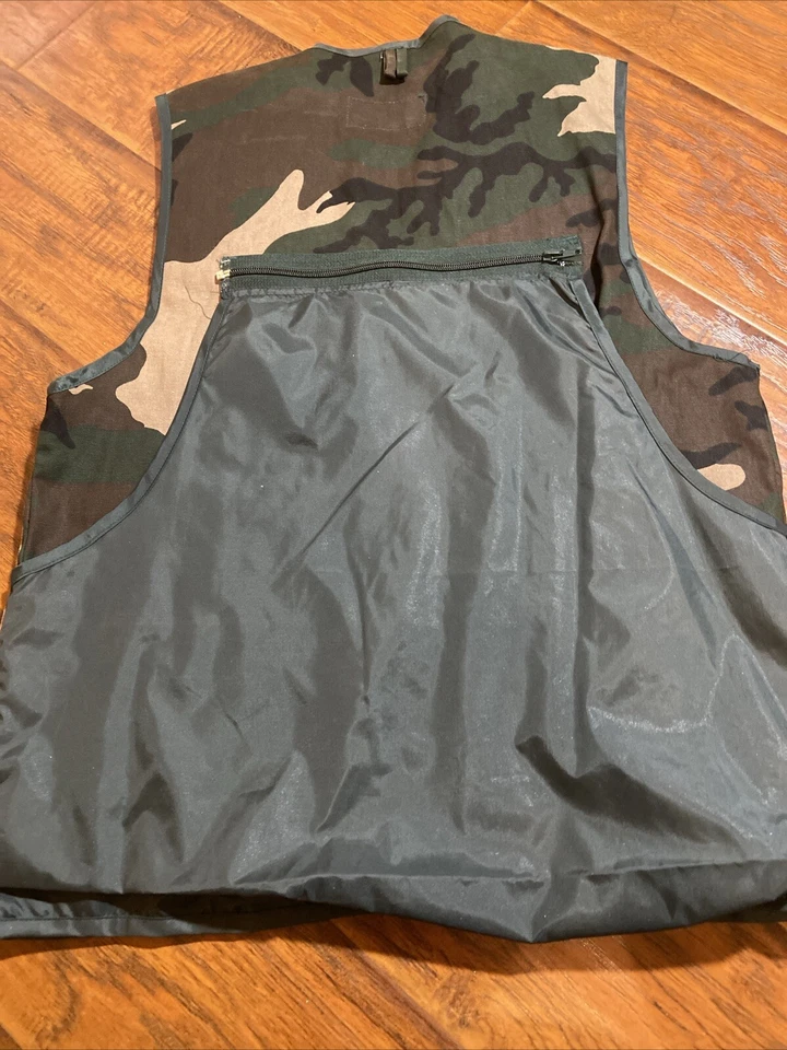 Men’s Medium 38-40 Hunting Vest - Image 4 of 4