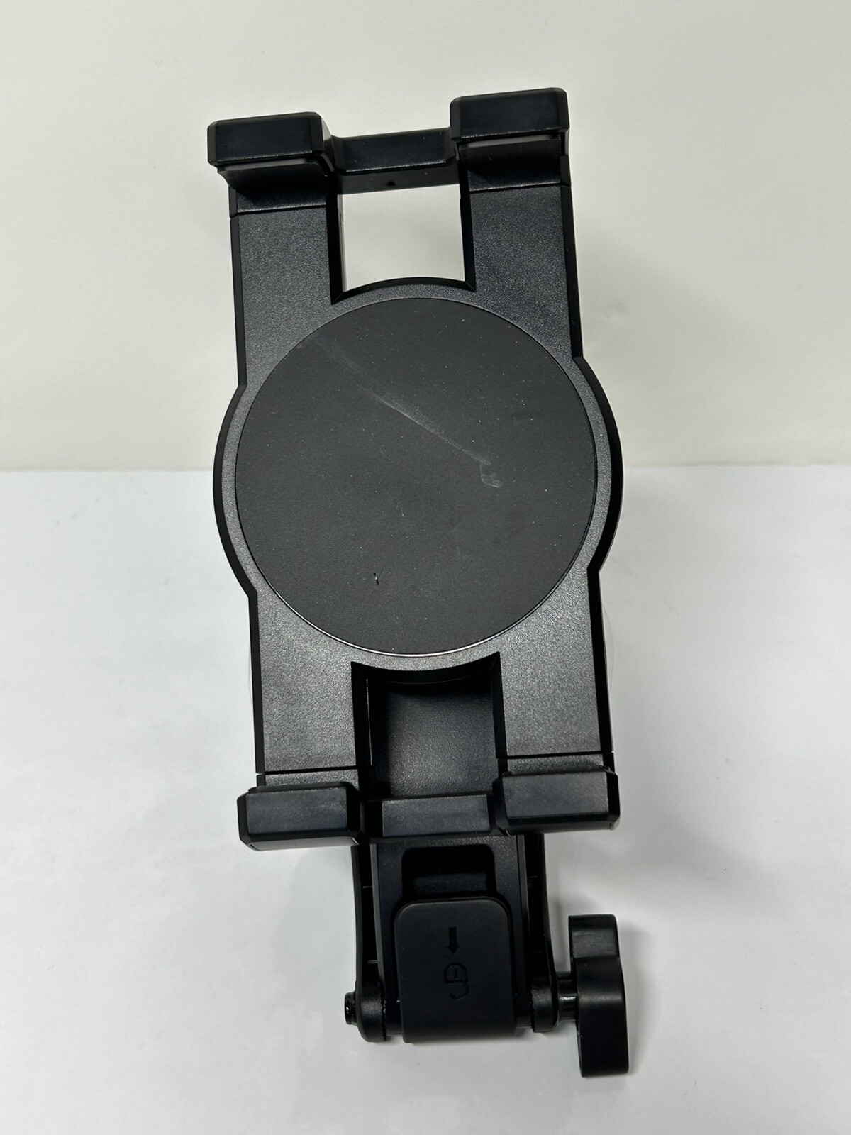 Tablet Holder Dashboard Mount Car Suction Cup Adjustable Large Clamp up to 6.5