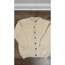 Vintage WOOL Cable Knit Cardigan Fisherman Aran Chunky Sweater Wood Buttons M
