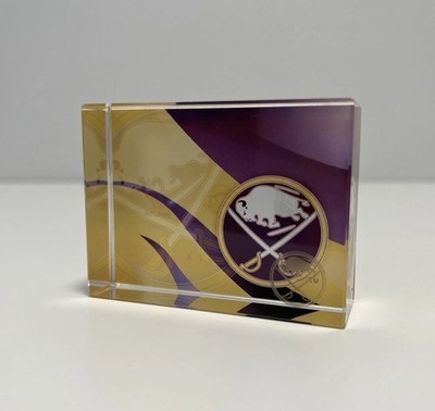 Buffalo Sabres Glass Logo Collectible Paper Weight NHL Rare IMAGIX