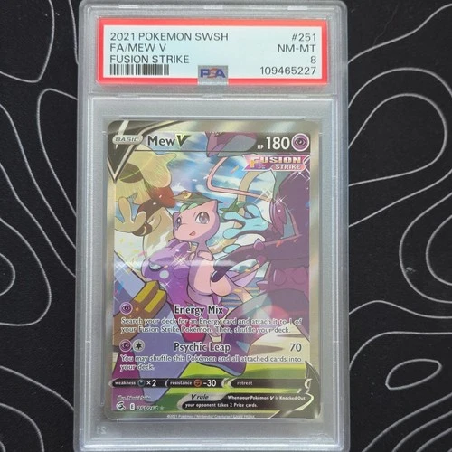 Pokémon Mew V Swsh08: Fusion Strike Ultra Rare Full Art Holo 251/264 PSA 8 2021