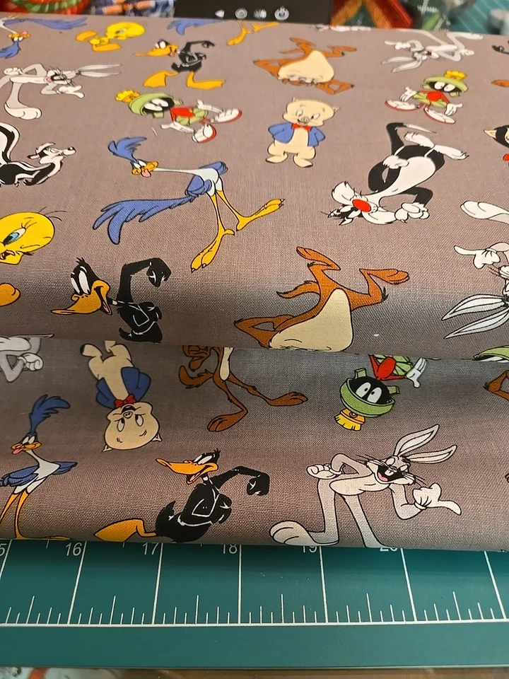 Looney Tunes Pepe Petunia Tweety Road Runner Martian Fabric By 1/2 Yard Porky - Image 3 of 4