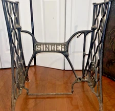*VINTAGE*SINGER Sewing Machine CAST IRON Pair Treadle Base Side Table Industrial
