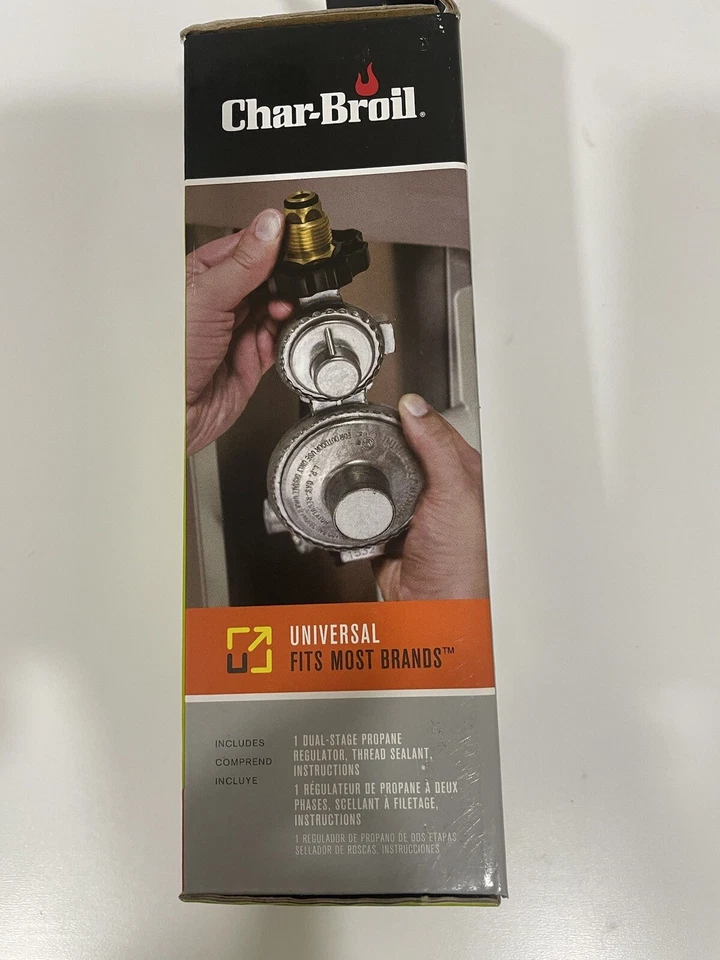 Regulador de tanque de propano plateado de doble etapa Char-Broil para cilindros de propano nuevo Foto 3 de 4