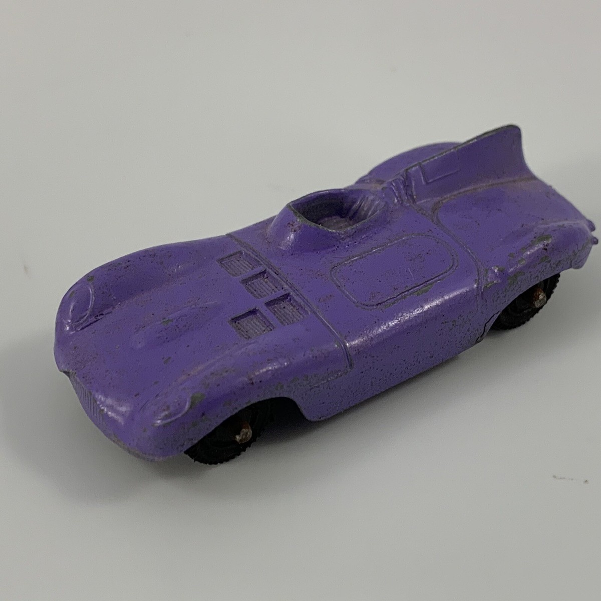 TOOTSIE TOY ミニカー USA アンティーク Vintage Tootsie Toy Lavendar/Purple Jaguar D Series Toy Car