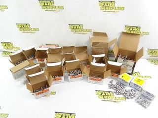 LOT OF NEW ASSORTED BUTTON & LOW HEAD SOCKET HEAD CAP SCREWS (MOSTLY STAINLESS)