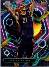 2023-24 Topps Chrome Cosmic #195 Isaiah Wong
