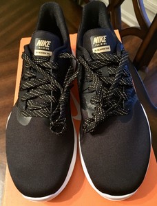 nike in season tr 8 black gold