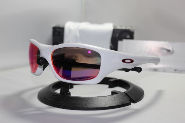 New Oakley Pit Bull Matte White/00 Red Polarized Asian Fit 009161 
