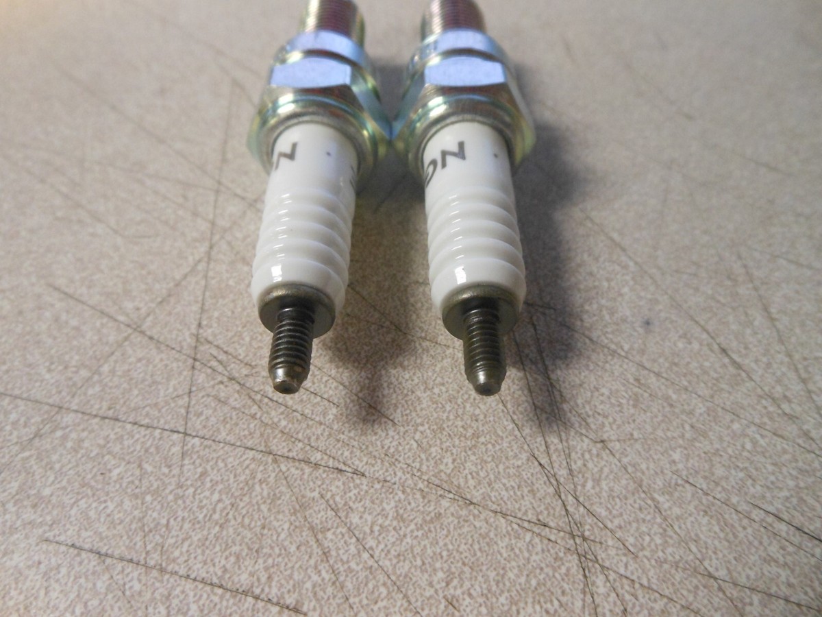 NOS NGK Spark Plugs Fits: Kawasaki 95-00 ZX600 83-00 ZX750