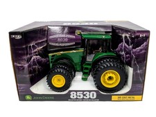 1/16 John Deere 8530 Tractor W/ Duals Front & Rear Collector Edition