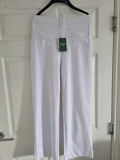 Halara Straight trouser. Size M 12-24 but  Fit( Size14) stretchy . rr�32