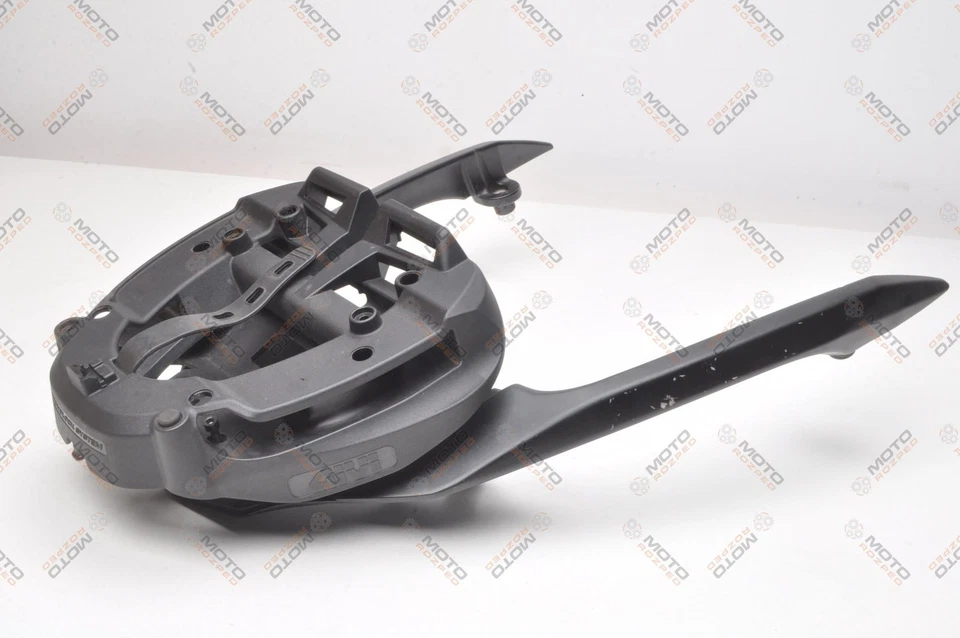 KAWASAKI J300 Maniglia Posteriore Portapacchi GIVI 81200-ZZA6-E000 - Immagine 3 di 4