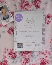 Rachel Ashwell, Shabby Chic,Luxurious, Soft,Plush Pink Floral Full/Queen Blanket