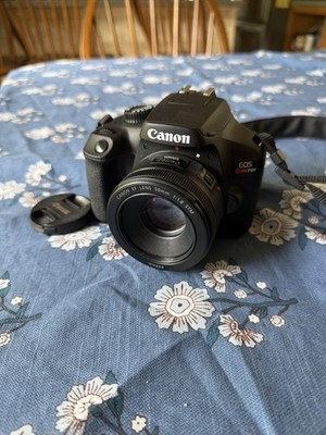 Canon EOS Rebel T100 18MP DSLR Black w/ EF 50mm f/1.8 STM Lens Missing Charger