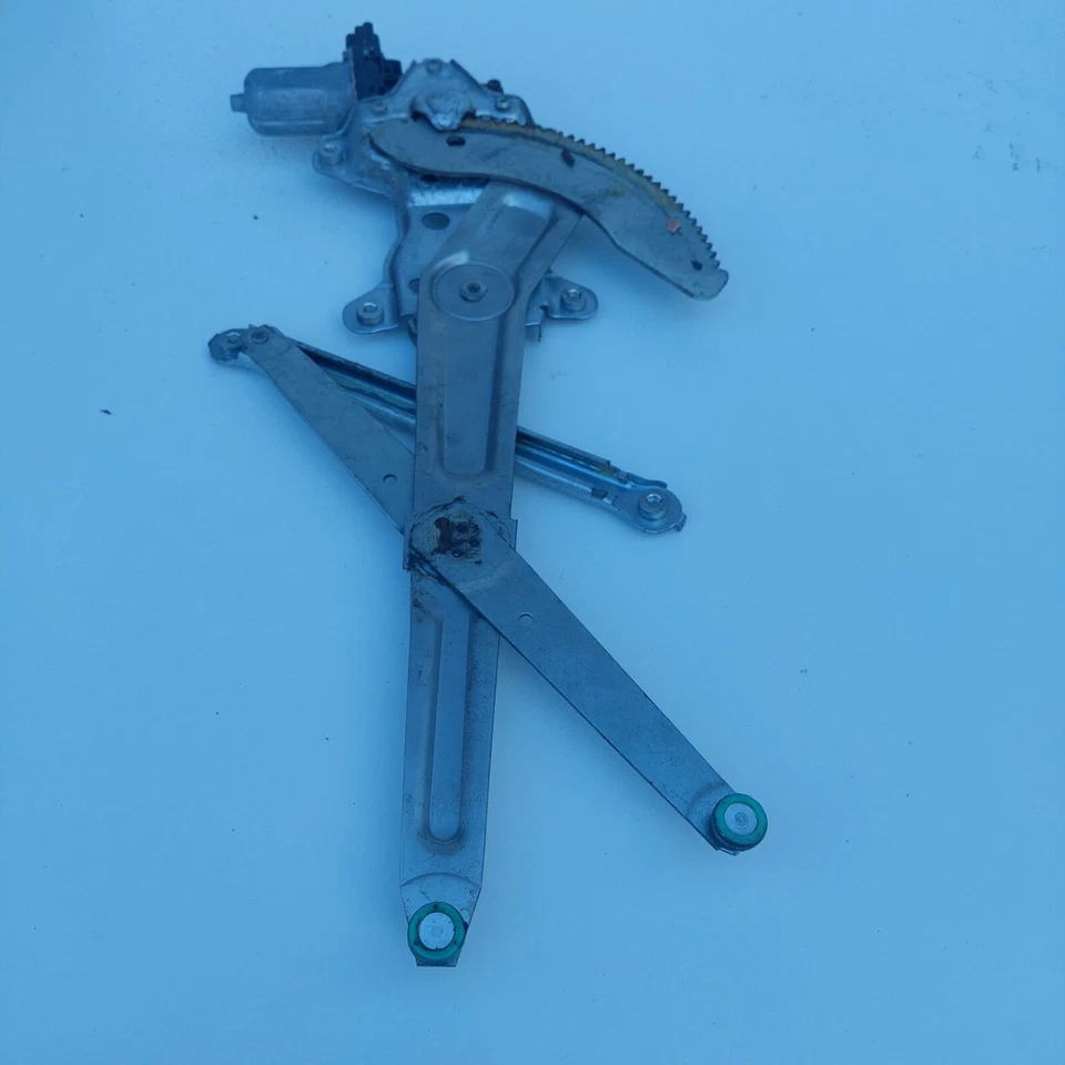Right Front Driver Window Regulator Suzuki Swift EZ RS415 RS416 04-11 - image 2 of 2