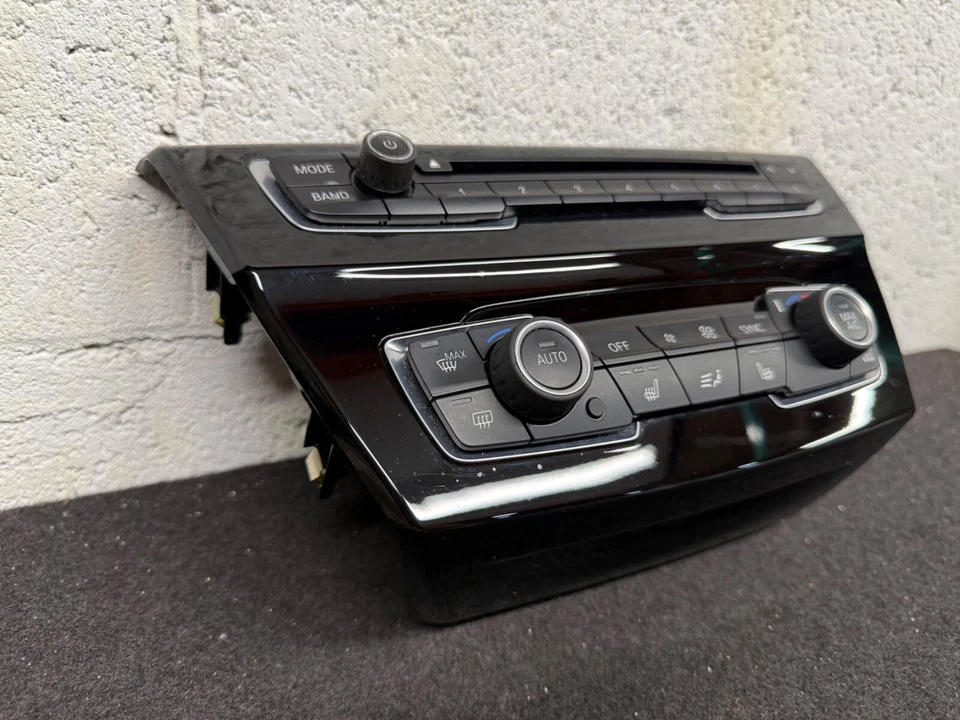 BMW X1 X2 (F39 F48) 2016-2020 calefacción delantera aire acondicionado temperatura panel de control climático Foto 2 de 4