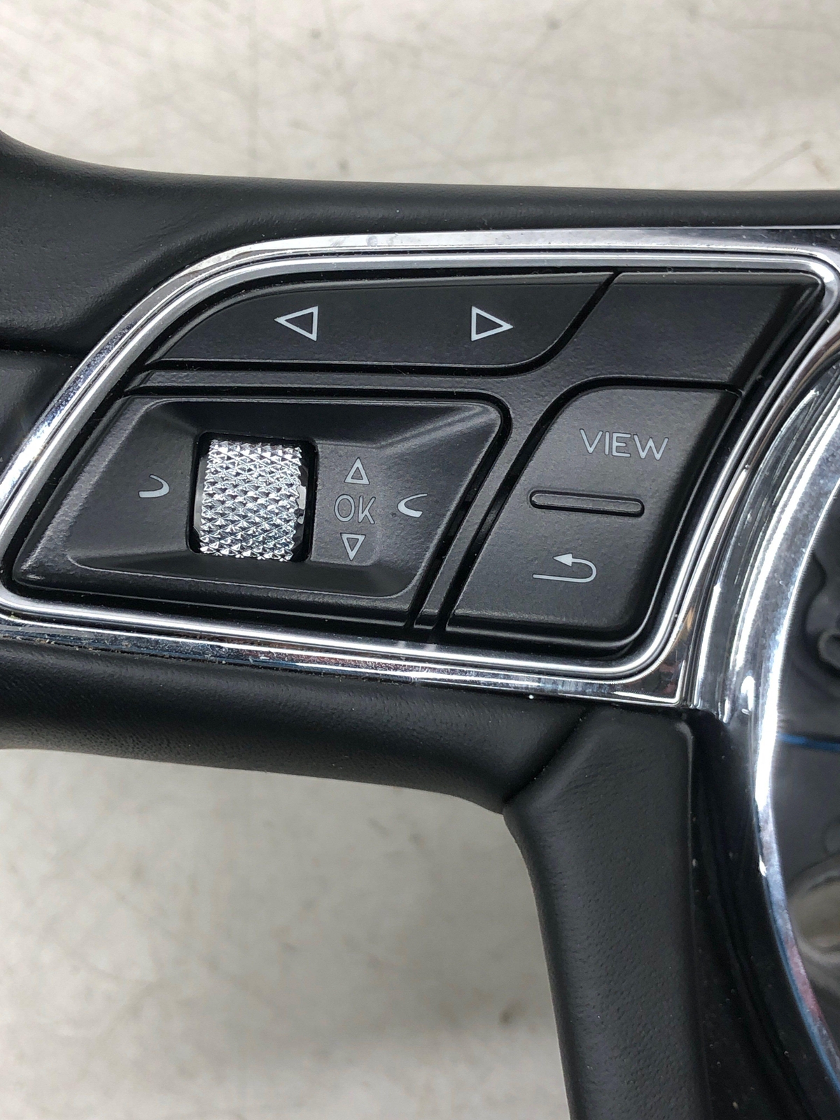 2016-2020 BENTLEY BENTAYGA STEERING WHEEL BLACK LEATHER HEATED 36A419093A OEM