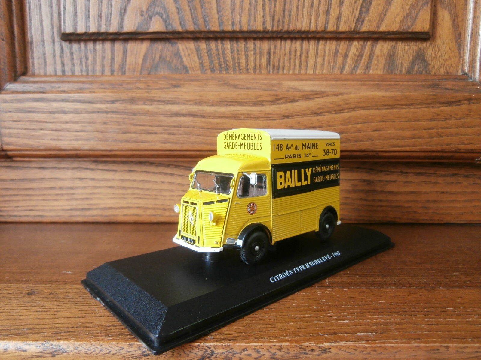 Citroën Type H 1/43e miniature de collection Utilitaires 1950 gris en métal injecté