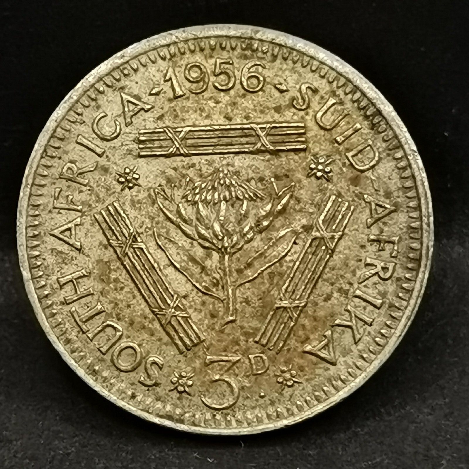 Picture 1 of 3