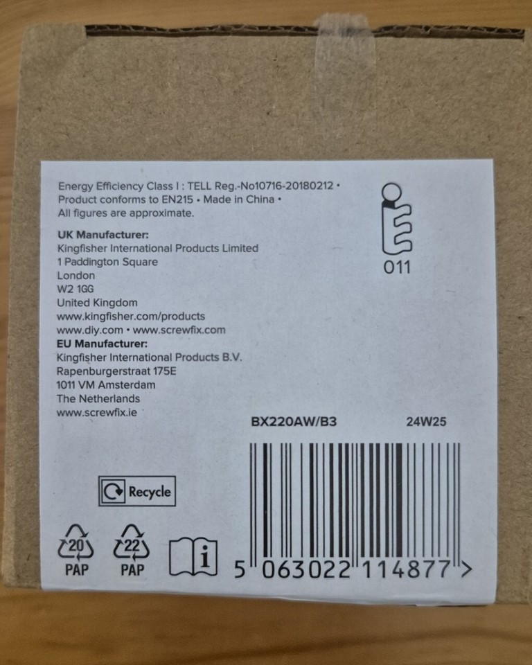 Flomasta White/Chrom Thermostatic Radiator Valve & lockshield 15mm