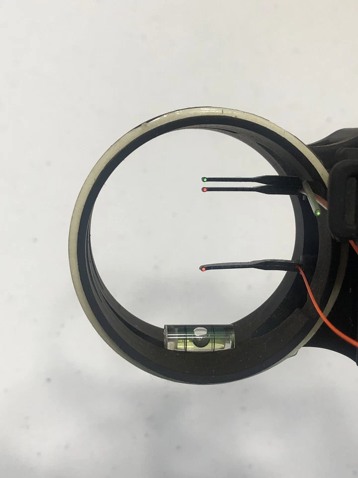 Mira de tiro con arco TruGlo Atomic de 3 pines FIBRA ÓPTICA CAZA TRU GLO nivel Foto 4 de 4