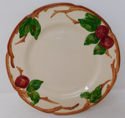 Franciscan Ware Apple Pattern 9-5/8