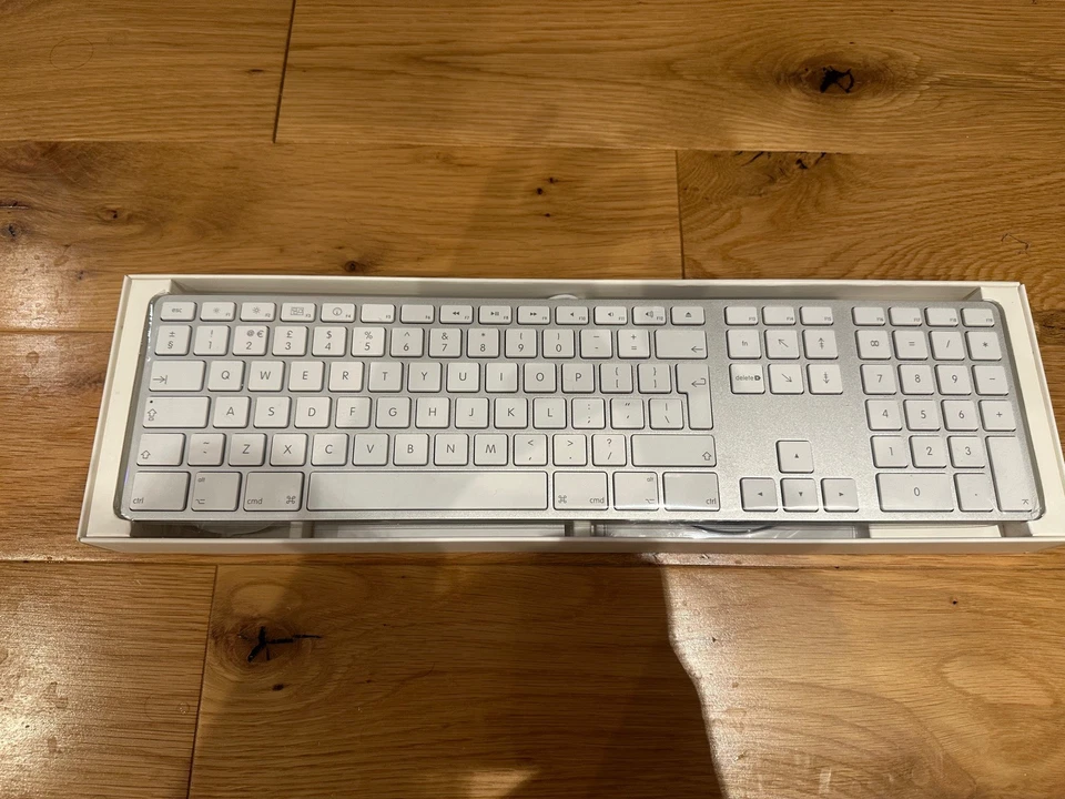 A1243 Apple Magic Keyboard set (WITHOUT MOUSE) (Brand New) - Image 4 of 4