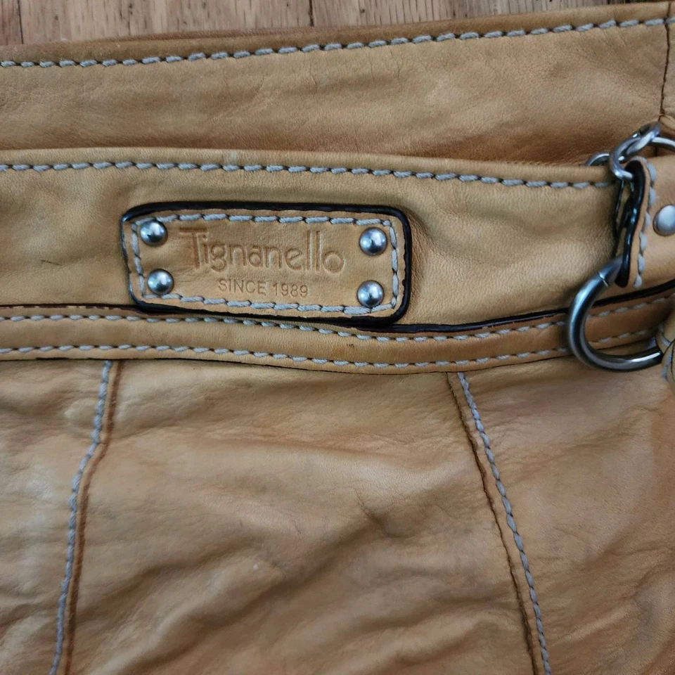 Bolso Tignanello Mujer Talla Bandolera Tostado Correa Ajustable Detalle Hebilla Foto 3 de 4