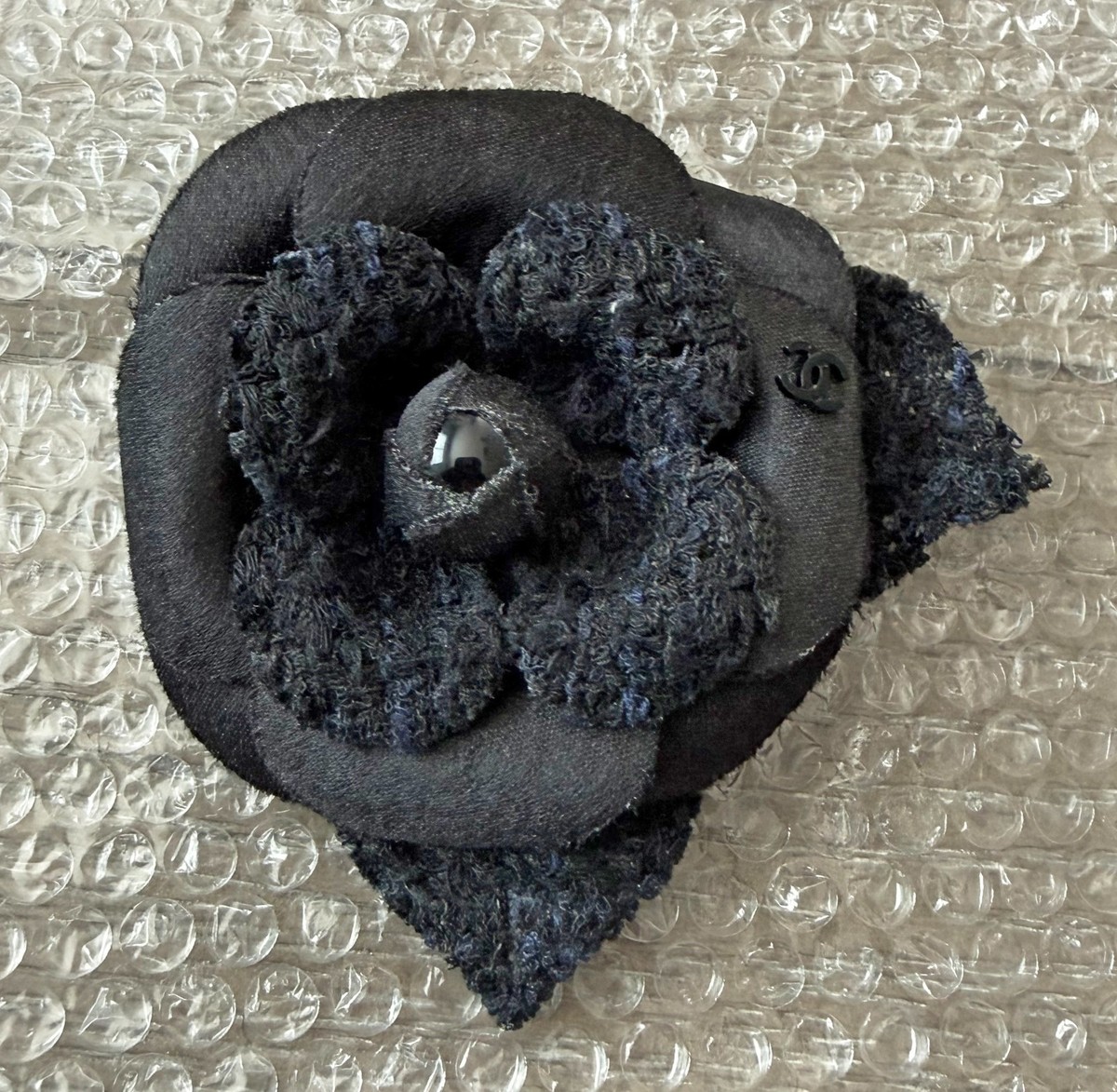 Chanel AUTHENTIC Black Tweed Camellia Flower Retail Store Luxury