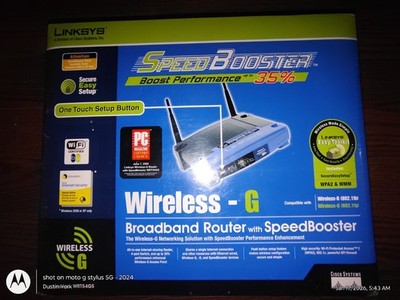 Linksys Wireless-G Broadband Router - 2.4 GHz - 4 Port - WRT54GS v6