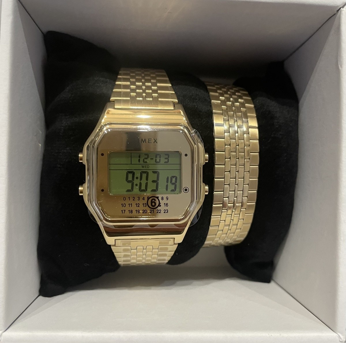 【新品】TIMEX MM6 Maison Margiela T80GiftSet MM6 Maison Margiela x Timex T80 34mm Watch Gift Set – Extra Butter