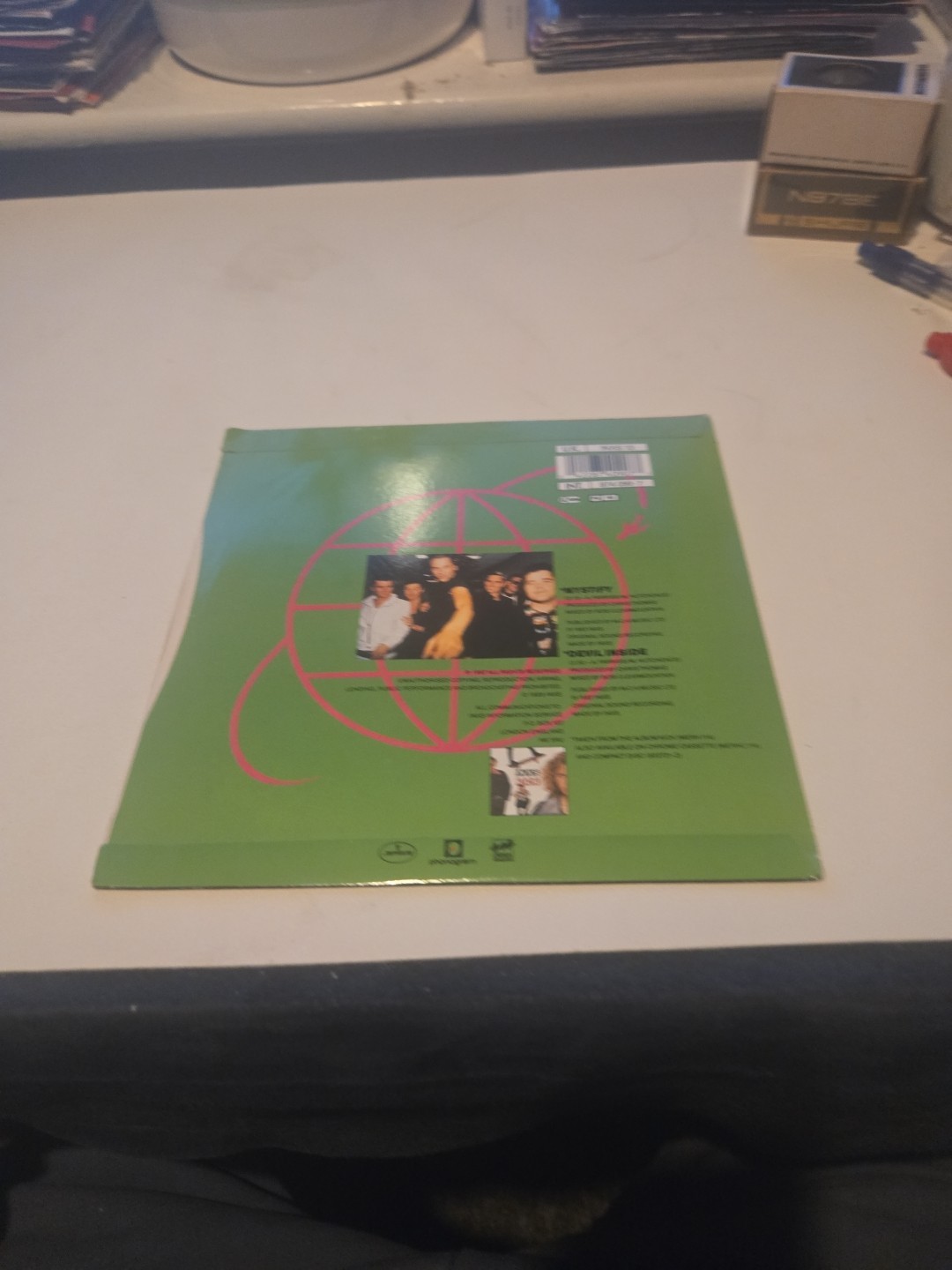 Picture 2 of 4